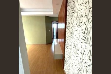 Apartamento para alugar com 65m², 2 quartos e 1 vagaFoto 05