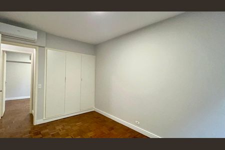Apartamento para alugar com 110m², 3 quartos e 1 vaga Apartamento para alugar com 110m², 3 quartos e 1 vagaQuarto 2