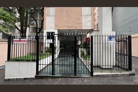 Apartamento para alugar com 110m², 3 quartos e 1 vaga Apartamento para alugar com 110m², 3 quartos e 1 vagaFachada