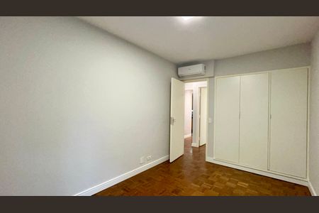 Apartamento para alugar com 110m², 3 quartos e 1 vaga Apartamento para alugar com 110m², 3 quartos e 1 vagaQuarto 2