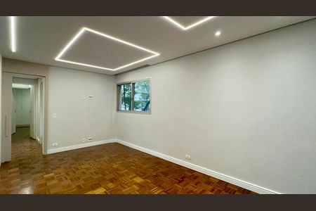 Apartamento para alugar com 110m², 3 quartos e 1 vaga Apartamento para alugar com 110m², 3 quartos e 1 vagaSal