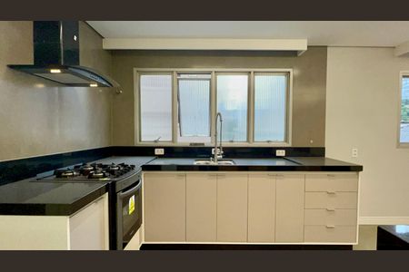 Apartamento para alugar com 110m², 3 quartos e 1 vaga Apartamento para alugar com 110m², 3 quartos e 1 vagaCozinha