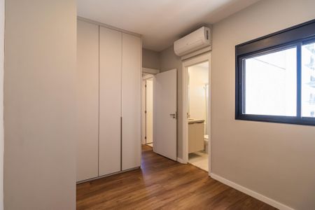 Apartamento para alugar com 76m², 3 quartos e 2 vagasSuíte