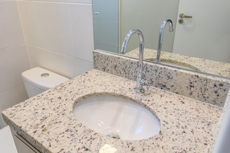 Apartamento para alugar com 76m², 3 quartos e 2 vagasBanheiro