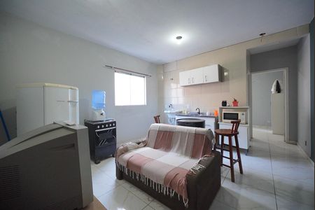 Sala/Cozinha de apartamento para alugar com 1 quarto, 32m² em Campeche, Florianópolis