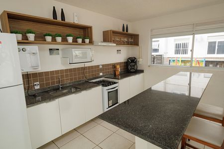 Apartamento à venda com 45m², 2 quartos e 1 vaga Apartamento à venda com 45m², 2 quartos e 1 vagaÁrea comum - Salão de festas