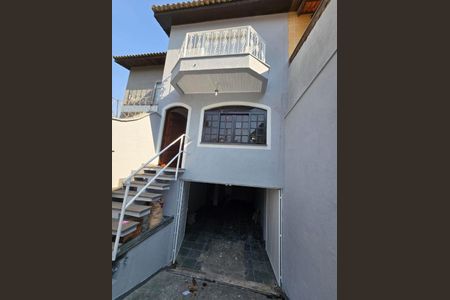 Casa à venda com 125m², 2 quartos e 4 vagas