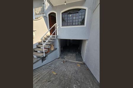 Casa à venda com 125m², 2 quartos e 4 vagas