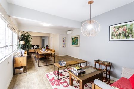 Apartamento para alugar com 3 quartos, 121m² em Indianópolis, São Paulo