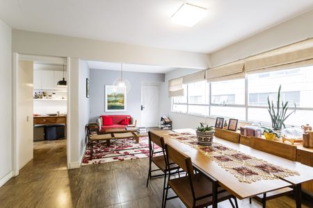 Sala de apartamento para alugar com 3 quartos, 121m² em Indianópolis, São Paulo