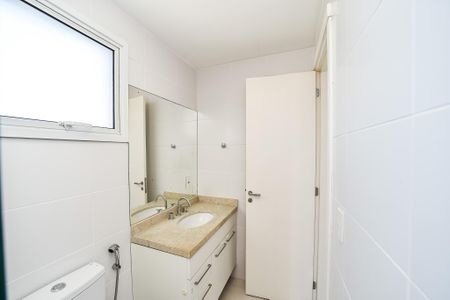 Apartamento para alugar com 78m², 3 quartos e 2 vagas Apartamento para alugar com 78m², 3 quartos e 2 vagasBanheiro da Suíte