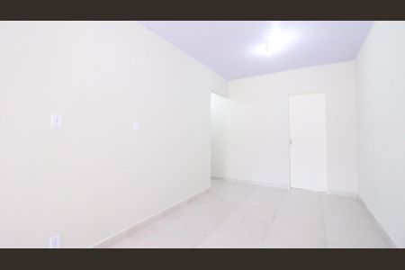 Casa à venda com 3 quartos, 140m² em Vila Ema, São Paulo