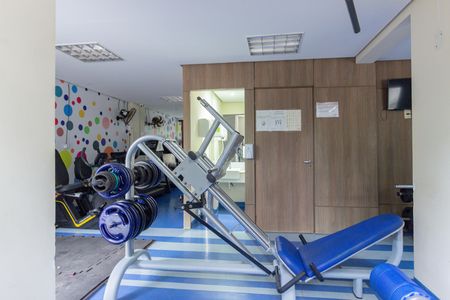 Apartamento para alugar com 47m², 2 quartos e 1 vaga Apartamento para alugar com 47m², 2 quartos e 1 vagaÁrea comum - Academia