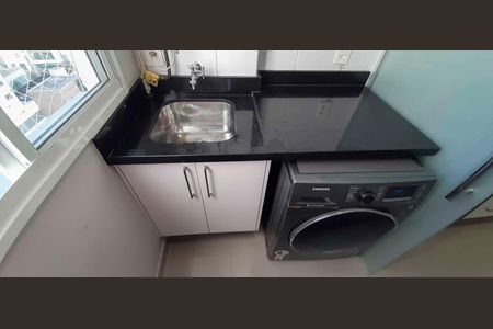 Área de Serviço de apartamento para alugar com 2 quartos, 55m² em Continental, Osasco