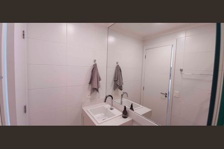 Banheiro da Suíte de apartamento para alugar com 2 quartos, 55m² em Continental, Osasco