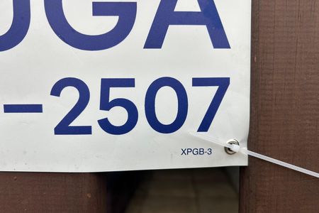 Placa  de casa para alugar com 1 quarto, 25m² em Campeche, Florianópolis