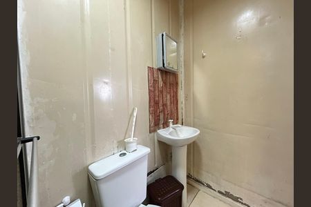 Banheiro de casa para alugar com 1 quarto, 25m² em Campeche, Florianópolis