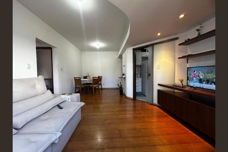 Sala de apartamento à venda com 3 quartos, 95m² em Estoril, Belo Horizonte