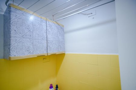 Apartamento à venda com 70m², 3 quartos e 1 vaga Apartamento à venda com 70m², 3 quartos e 1 vagaBanheiro