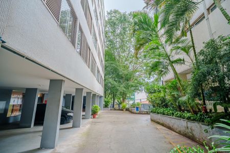 Área comum de apartamento à venda com 3 quartos, 70m² em Vila Sonia, São Paulo