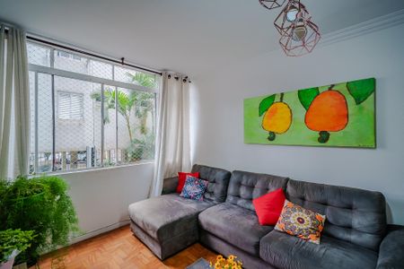 Apartamento à venda com 70m², 3 quartos e 1 vaga Apartamento à venda com 70m², 3 quartos e 1 vagaSala