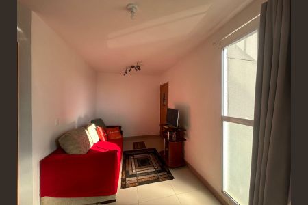 Sala de apartamento à venda com 2 quartos, 40m² em Igara, Canoas