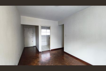 Apartamento à venda com 93m², 2 quartos e 1 vaga Apartamento à venda com 93m², 2 quartos e 1 vagaSala