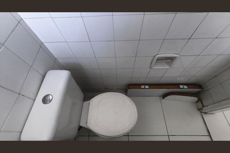 Apartamento à venda com 93m², 2 quartos e 1 vaga Apartamento à venda com 93m², 2 quartos e 1 vagaBanheiro de serviço