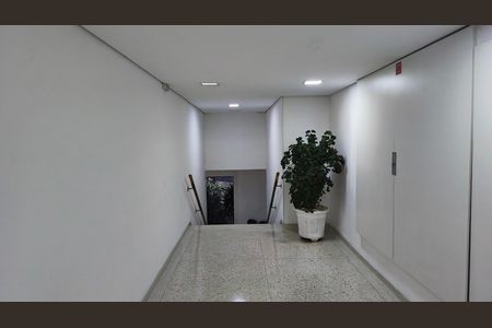 Entrada de apartamento à venda com 2 quartos, 93m² em Centro Histórico de São Paulo, São Paulo