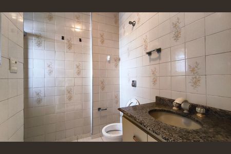 Apartamento à venda com 93m², 2 quartos e 1 vaga Apartamento à venda com 93m², 2 quartos e 1 vagaBanheiro