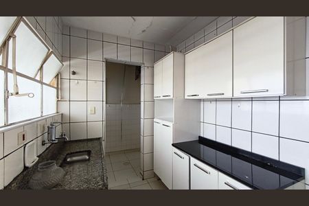 Apartamento à venda com 93m², 2 quartos e 1 vaga Apartamento à venda com 93m², 2 quartos e 1 vagaCozinha
