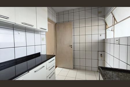 Apartamento à venda com 93m², 2 quartos e 1 vaga Apartamento à venda com 93m², 2 quartos e 1 vagaCozinha
