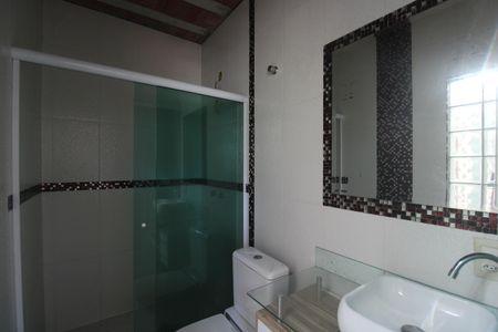 Casa de condomínio à venda com 176m², 2 quartos e 1 vagaBanheiro da suíte 1