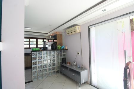 Casa de condomínio à venda com 176m², 2 quartos e 1 vagaCozinha