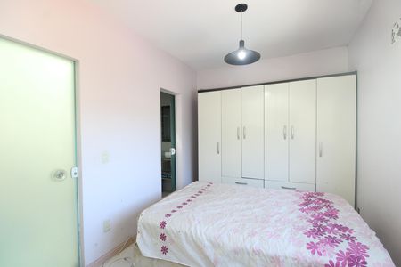 Casa de condomínio à venda com 176m², 2 quartos e 1 vagaSuíte 1