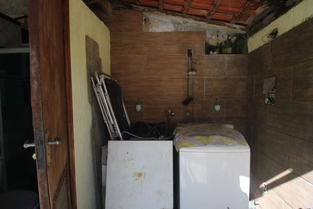 Casa de condomínio à venda com 176m², 2 quartos e 1 vagaÁrea de serviço