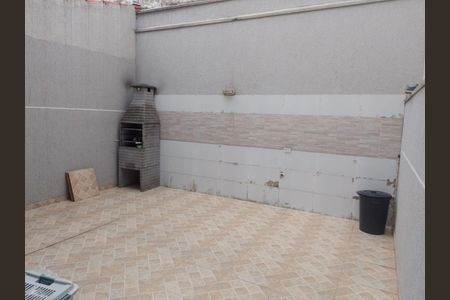 Casa à venda com 126m², 3 quartos e 2 vagas