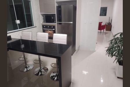 Casa à venda com 3 quartos, 126m² em Jardim Monte Carmelo, Guarulhos