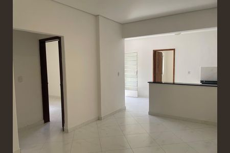 Casa à venda com 3 quartos, 127m² em Vila Augusta, Guarulhos