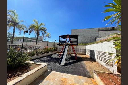Apartamento à venda com 66m², 2 quartos e 1 vaga