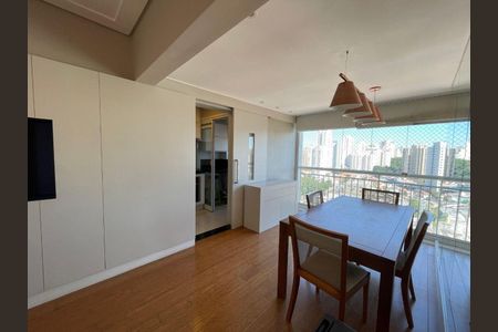 Apartamento à venda com 66m², 2 quartos e 1 vaga