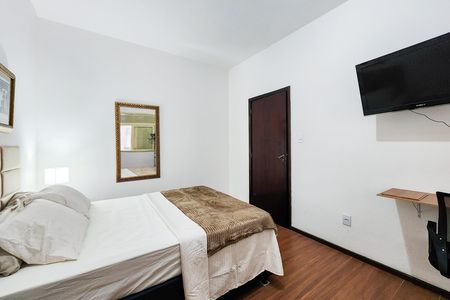 Quarto  de kitnet/studio para alugar com 1 quarto, 41m² em Praça da Bandeira, Rio de Janeiro