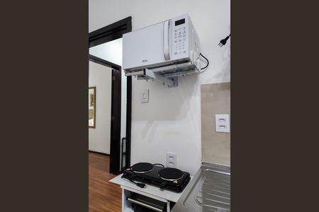 Cozinha de kitnet/studio para alugar com 1 quarto, 41m² em Praça da Bandeira, Rio de Janeiro