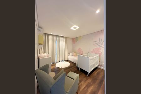 Quarto de casa de condomínio à venda com 3 quartos, 308m² em Alphaville, Santana de Parnaíba