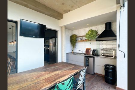 Casa de condomínio à venda com 308m², 3 quartos e 4 vagasVaranda