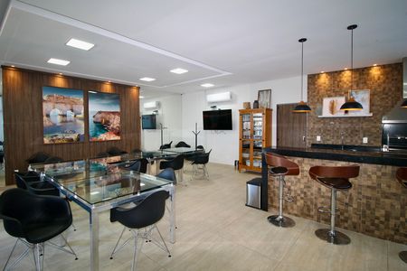 Apartamento à venda com 55m², 2 quartos e 1 vaga Apartamento à venda com 55m², 2 quartos e 1 vagaEspaço Gourmet