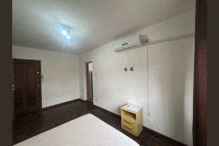 Quarto de apartamento à venda com 1 quarto, 35m² em Centro, Canoas
