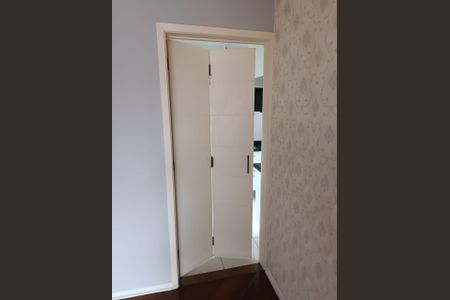 Apartamento à venda com 90m², 3 quartos e 1 vaga Apartamento à venda com 90m², 3 quartos e 1 vagaBanheiro
