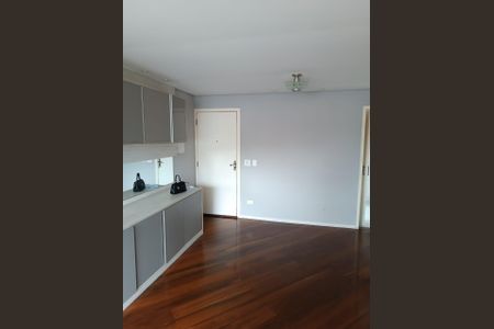 Apartamento à venda com 90m², 3 quartos e 1 vaga Apartamento à venda com 90m², 3 quartos e 1 vagaSala