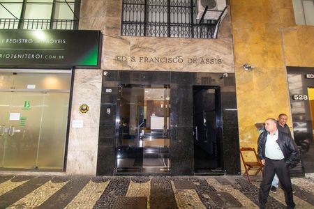 Studio à venda com 35m², 1 quarto e sem vagaFachada